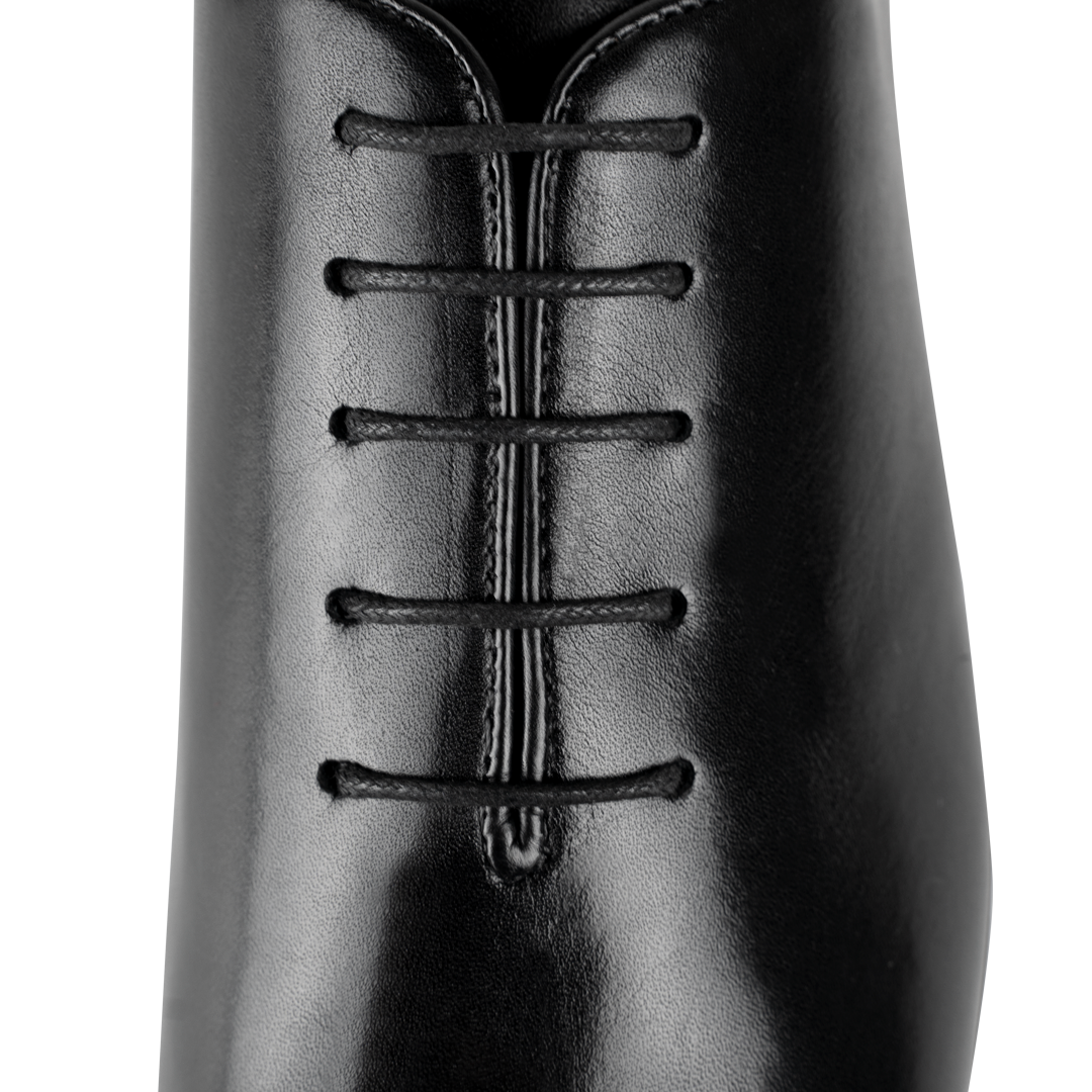 Lanner-Black.